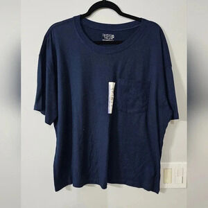 Time and Tru Pocket Tee Size XXL (20W)